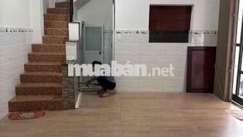 Cho thuê nhà HXT Trần Hưng Đạo P Cầu Kho Q1.