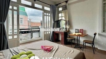 Cho thuê căn hộ ban công tách bếp riêng biệt mới xây kế parc mall Q8