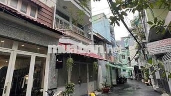 Quận 3, nhà 60m2, 3 tầng đúc 5PN, dòng tiền 25tr, hẻm xe hơi Lê Văn Sỹ