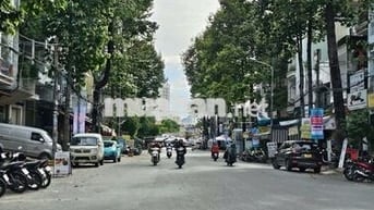 BÁN GẤP NHÀ HOÀNG HOA THÁM P.5 - SÁT VINCOM - 67M2 CHỈ 8.x TỶ TL