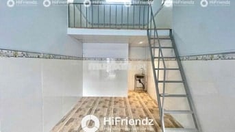 Phòng rộng trệt gác cao - 2trxxx gần truong công thương - ngay aeon