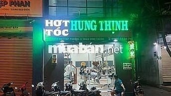 Cần tuyển Nữ thợ phụ tóc Nam, cạo mặt, ráy tai, gội đầu, Lương 15tr