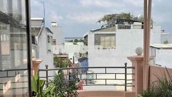 Cho Thuê Nhà Hẻm Bạch Đằng, Phường 15, Bình Thạnh