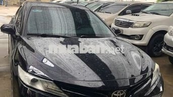 Toyota Camry 2019 2.5Q - 200000 km