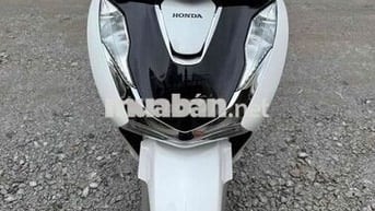 SH 125 abs đăng kí 7/2025 còn thơm mùi xe mới.