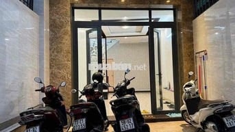 Cần Bán Gấp Nhà MT Cẩm Bá Thước , Quận Phú Nhuận