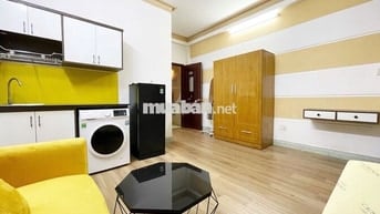 Phòng ban công máy giặt riêng full nội thất ngay trung tâm PN, BTh, Q1