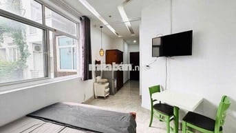 CHO THUÊ PHÒNG TRỐNG SẴN CÓ MÁY GIẶT RIÊNG CỬA SỔ TRỜI - NHÀ THANG MÁY