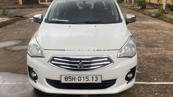 Mitshubishi attrage số tự động rin đẹp fun đồ chơi