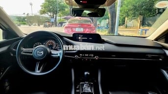 2020 1.5L Luxury - 80000 km