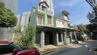 BÁN NHÀ DIỆN TÍCH KHỦNG VỊ TRÍ SIÊU ĐẸP QUẬN 12 NGAY CC PICITY TX 13