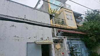 Vị Trí Vip ! Nhà Cũ Chủ Đang Cho Thuê 12Tr/Tháng, DT 5x20m