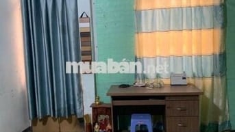 cho thuê phòng rộng, có ban công thoáng mát, giờ giấc tự do