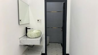 NHÀ MỚI XÂY ĐƯỜNG Ô TÔ 7 CHỖ GẦN CHỢ MỸ PHONG NGÃ TƯ CHÀ SÁU