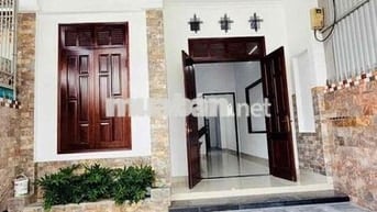 CHO THUÊ NHÀ - HẺM 169 NƠ TRANG GƯH - ĐƯỜNG 3 OTO THÔNG THOÁNG.