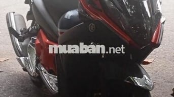 Xe máy Yamaha Nouvo 5 màu đen đỏ