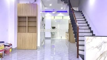 CHO THUÊ NHÀ MỚI XÂY ĐẸP 4 TẦNG CÓ THANG MÁY KHU ACC VĨNH HOÀ