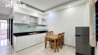 CĂN HỘ 2PN MẶT TIỀN ĐƯỜNG OTO - THANG MÁY NGAY CẠNH CẦU VƯỢT 3/2 - Q10