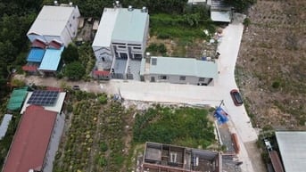 Cần bán lô đất ngay chợ Thạnh Phú, hương lộ 15 1 sẹt 200m