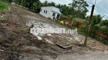 330 TRIỆU CÁCH TRUNG TÂM TP VĨNH LONG 3, 5km