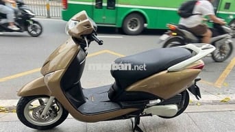 Honda lead Fi 2012 mới 90% biển số thành phố