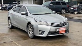 Toyota Corolla Altis 2015 1.8G CVT - 157000 km
