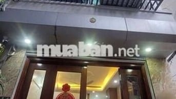 Bán nhà Ngọc Thuỵ, ngay vườn hoa đầu cầu Long Biên,50m 5 tầng, 8,45 tỷ