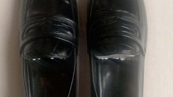 Mình cần nhượng lại giầy tây 100% new