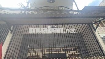 BÁN NHÀ GIÁP  NGÃ TƯ BỐN XÃ, 2 TẦNG, 44M2, NHỈNH 4 TỶ