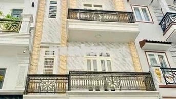 Cho thuê nhà đẹp 12tr/th DT: 5x 11 trệt 3 lầu  sân thượng có 4 phòng 4