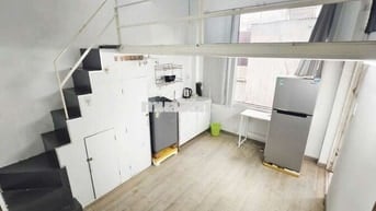 DUPLEX full nội thất máy giặt riêng cửa sổ đón nắng giáp Phú Nhuận Q1