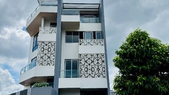 Bán Nhà Phố 4 Tầng - Trung Tâm Buôn Ma Thuột