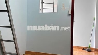 Phòng có GÁC, có cửa sổ - Thuận tiện qua Vincom Phan Văn Trị 2p đi xe