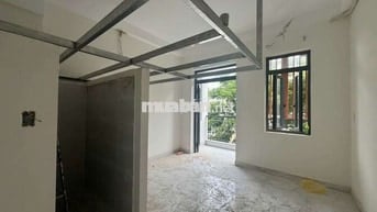 Gác ban công - cho sinh viên - đi bộ tới IUH cơ sở Nguyễn Văn Dung