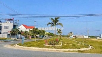 mặt tiền đường Trịnh Hoài Đức, lô sạch đẹp