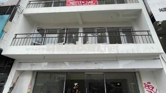 CHO THUÊ NHÀ MẶT TIỀN RỘNG 8M TRẦN QUANG KHẢI QUẬN 1