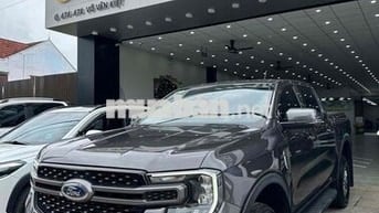 Ford Ranger XLS AT 4x2 2025. Odo 5.900km