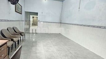 Nhà ~200m2 sạch thoang hợp may, kho, onlie, 2pn 2wc hẻm xe tải 2 tấn