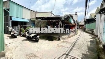 BÁN NHÀ 71M2 SỔ RIÊNG CẤP 4 NHÀ NÁT HẺM XE HƠI ĐƯONH NGUYỄN BÌNH