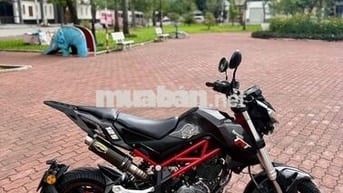 Moto Mini Benelli Tnt125