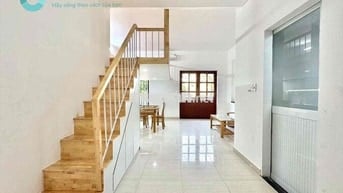 Duplex ban công siêu to rộng rãi , Thang máy  Vòng xoay Trung sơn DBT