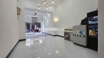 CHO THUÊ NHÀ MẶT TIỀN BÙI THỊ XUÂN,TÂN BÌNH(3 LẦU,3PN,4WC) KD TỰ DO