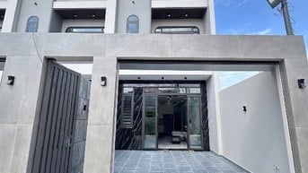 Bán nhà mới nằm trên đường Trịnh Như Khuê,xã Bình Chánh giá 1tỷ680tr.