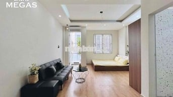 STUDIO BAN CÔNG - GIÁ SINH VIÊN - KO CHUNG CHỦ