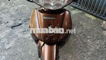 Nhà dư xe cần bán xe 9 chủ