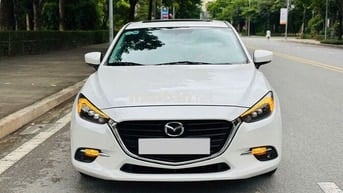 Mazda 3 2019 1.5L Luxury - 72000 km