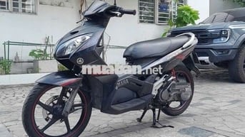 Xe novo giấy tờ đầy đủ