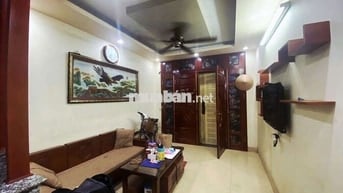 Cho thuê nhà ngọc thụy long biên 4p ngủ giá 9 triệu Điện nước giá dân