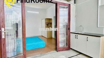 CHÍNH CHỦ CHO THUÊ PHÒNG BANCOL NGAY CHỢ XÓM MỚI