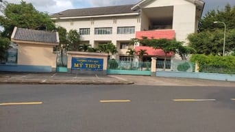 Đất Cát lái Q.2 5x20 sổ đỏ cầm tay 70tr/m đường thông gần trường